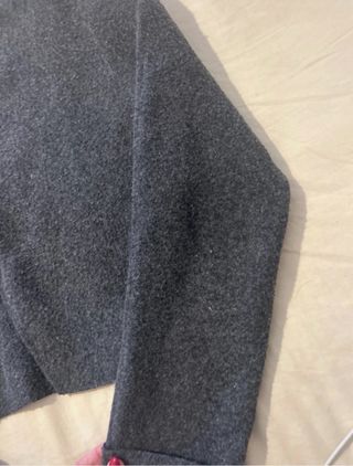 Chaqueta corta Zara gris