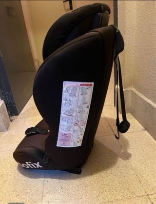 Silla de coche infantil Penguin de 9- 20Kg