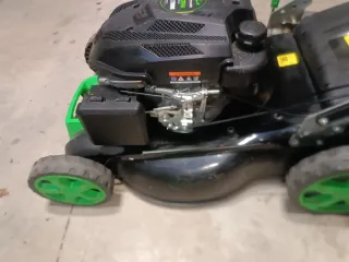 CORTACÉSPED A GASOLINA AUTOPROPULSADO