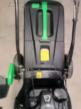 CORTACÉSPED A GASOLINA AUTOPROPULSADO