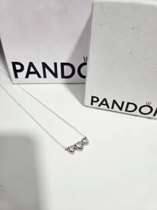 Collar Pandora Triple Corazón