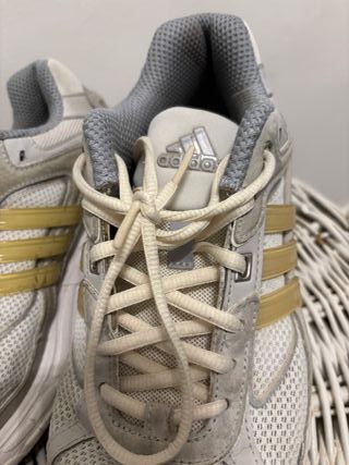 Adidas Response CL Taglia 42 Bianco/Sandalo/Grigio