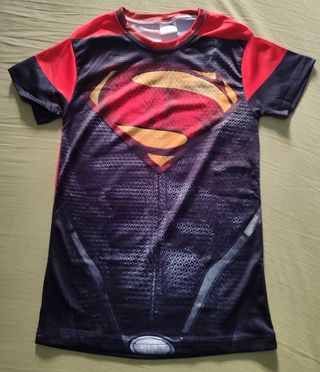 camiseta SUPERMÁN,SPIDERMAN o CAPITÁN AMÉRICA