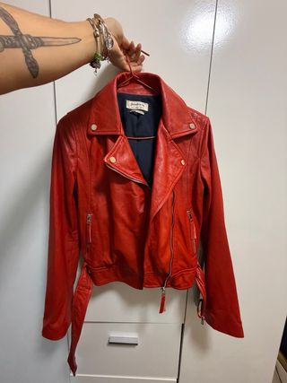 Chaqueta Biker Piel Roja Stradivarius Talla M