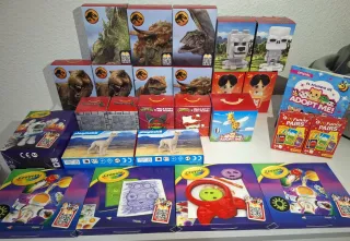 Lote 26 figuras de Jurasic World, Minecraft,HelloK