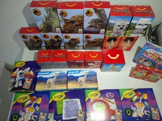 Lote 26 figuras de Jurasic World, Minecraft,HelloK