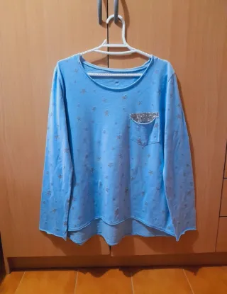 Camiseta estrellas azul talla L