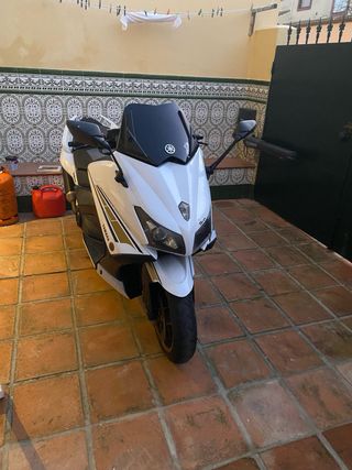 Yamaha Tmax 530 Maxi-Scooter