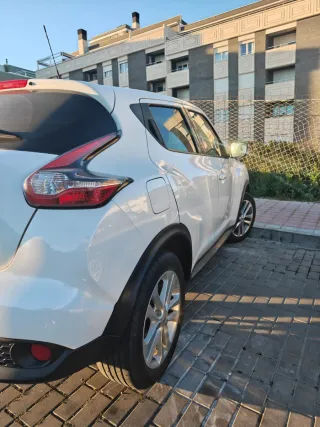 Nissan Juke 2015 recién pintado
