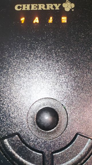 Teclado mecánico Cherry