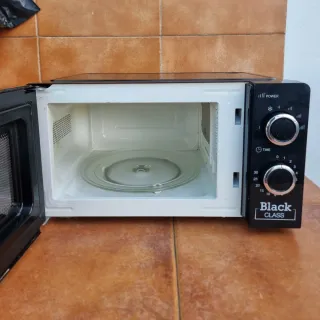Microondas Orbegozo Negro