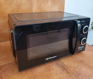 Microondas Orbegozo Negro