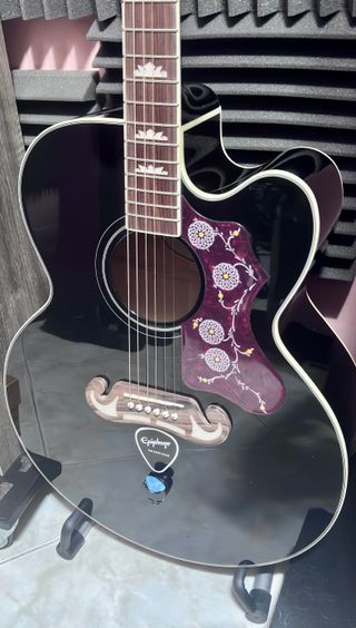 Epiphone J-200 EC Studio Chitarra Acustica