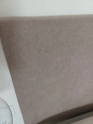 Cabecero Kenay Home tapizado