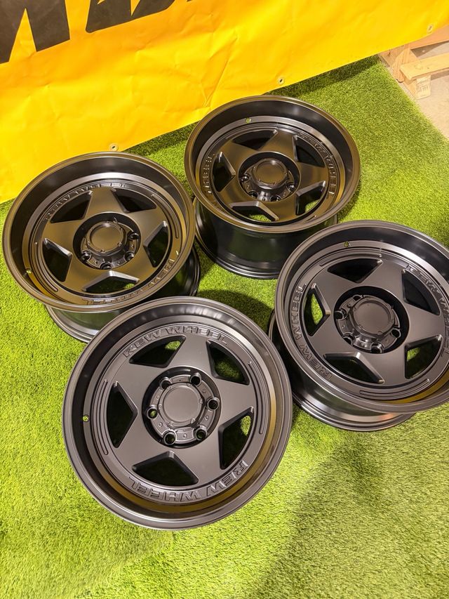 Llantas OffRoad 17 6x139.7