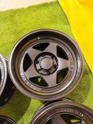 Llantas OffRoad 17 6x139.7