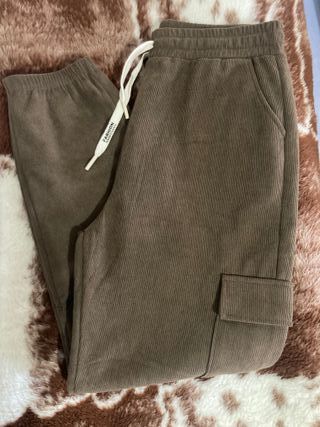 Pantalón Cargo de Pana