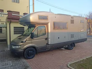 Autocaravana cappuccino mobilvetta Icaro s10