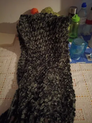 Fular de fiesta gris y verde