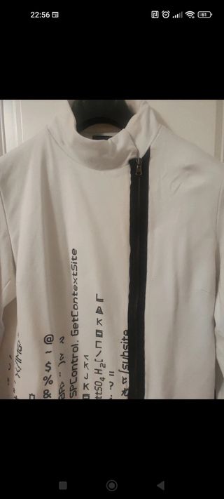 Abrigo 3/4 blanco con estampado