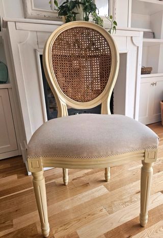Silla Isabelina Tapizada y Ratán