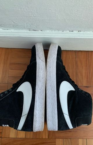 NIKE SB BLAZER MID NEGRAS