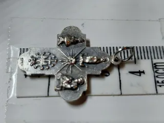 Colgante de Cruz