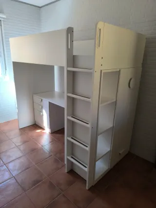 Litera infantil con escritorio y armario