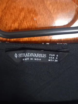 Vestido floral negro