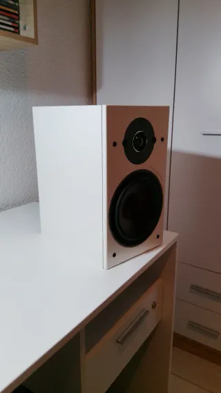 Altavoz Dali Oberon 3 Blanco/Gris