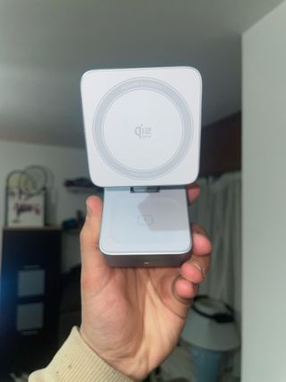 Cargador Ugreen Qi2 25W MagSafe 2en1 inalámbrico