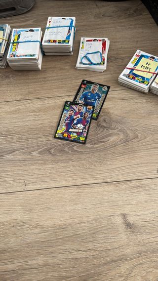 +1000 cromos fútbol diferentes temporadas