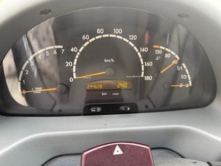 Mercedes-Benz Sprinter 2001