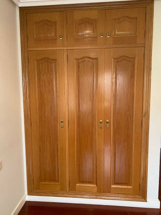 Armario empotrado de madera