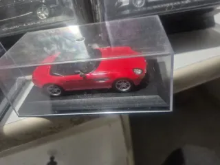 5 maquetas coches 1/43