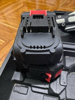 Mini Serra Elétrica com Baterias Negociavel