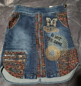 Falda corta Desigual azul