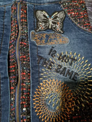 Falda corta Desigual azul