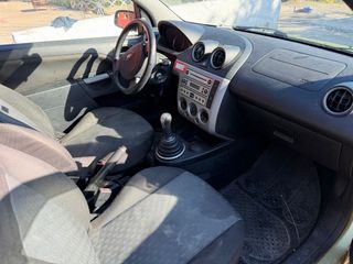 Ford Fiesta 2006