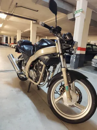 Daelim Roadwin 125cc