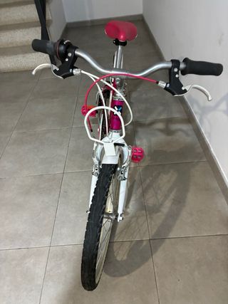 Bicicleta niña B'Twin 20”