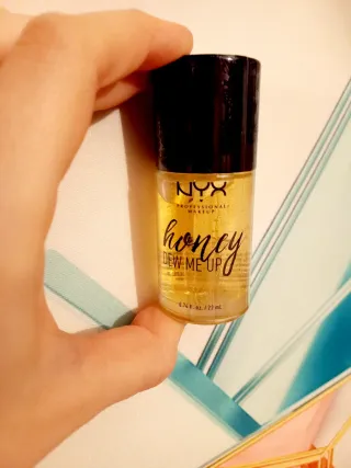 NYX Honey Dew Me Up Primer