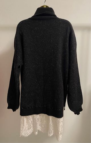 Camisola malha preta com padrão geométrico