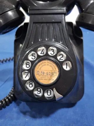 Teléfono antiguo Telefonica negro