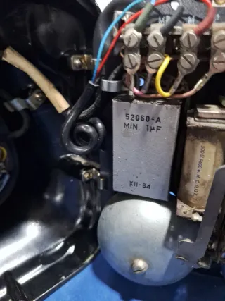 Teléfono antiguo Telefonica negro