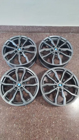 Llantas BMW R18 pack M