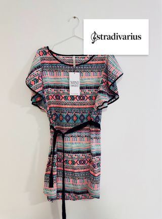 VESTIDO STRADIVARIUS ( A ESTRENAR )