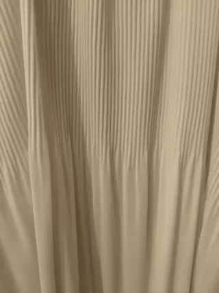 Blusa crema plisada fluida talla única