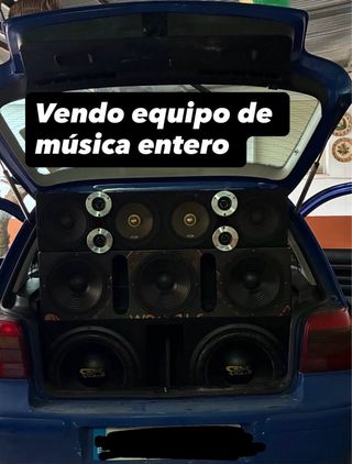 Equipo de música para coche