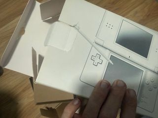 Caja y manuales Nintendo DS Lite Blanca